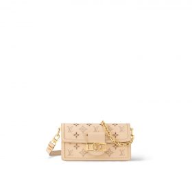 Louis Vuitton M22955 Dauphine East West