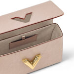 Louis Vuitton Galet M21112 Twist MM