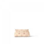 Louis Vuitton M46393 Favorite Crème / Rose Trianon